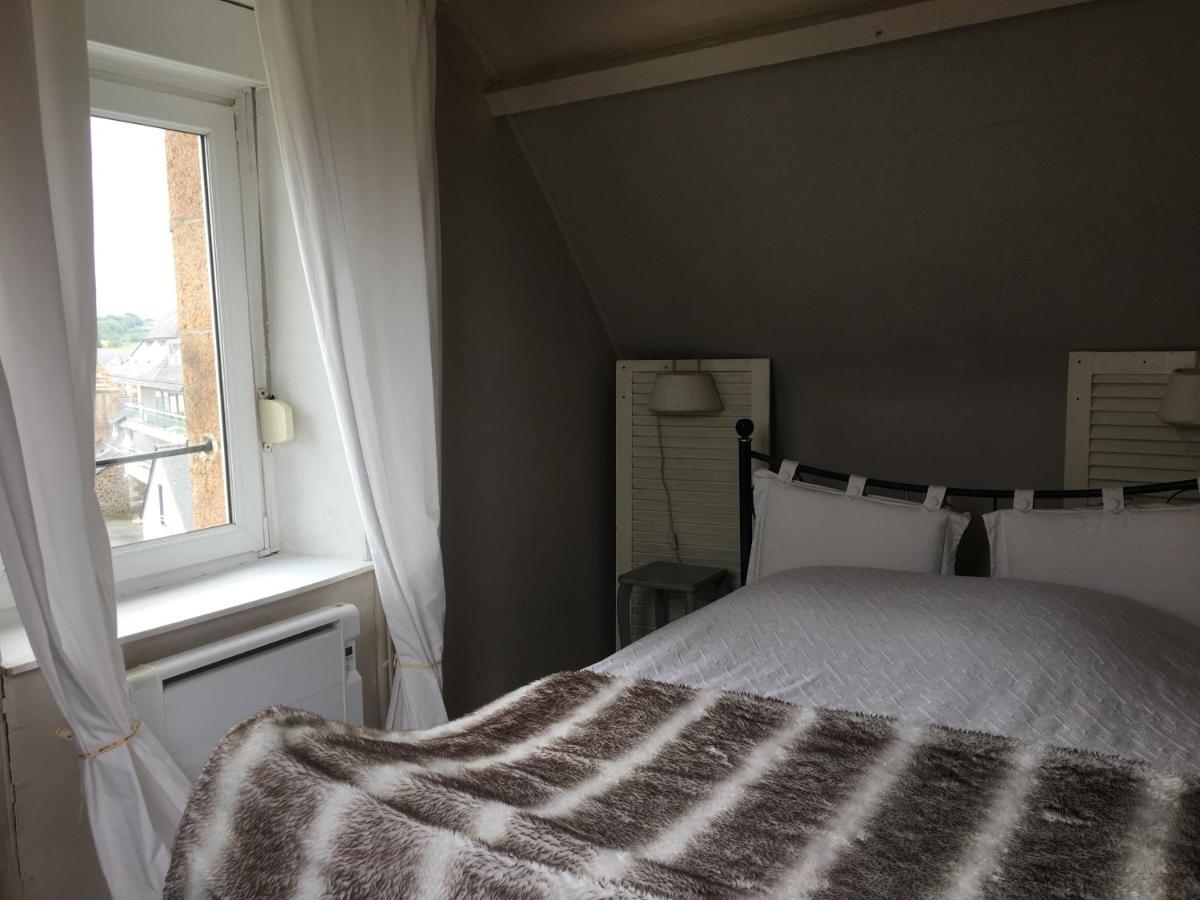 Chambre Vue Mer Dans Maison, เปโรส กีเรค ภายนอก รูปภาพ